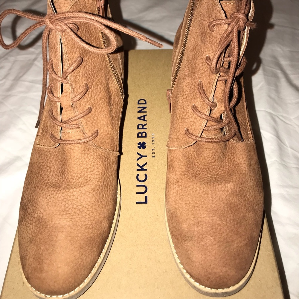 NWT in Box Lucky Brand boots